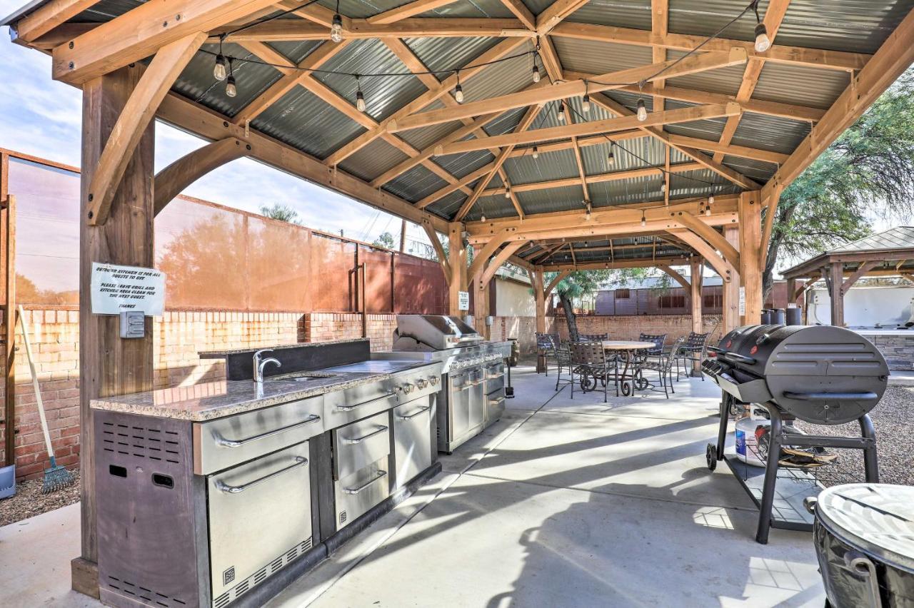 Pet-Friendly Tucson Casita Shared Hot Tub And Porch Villa Buitenkant foto